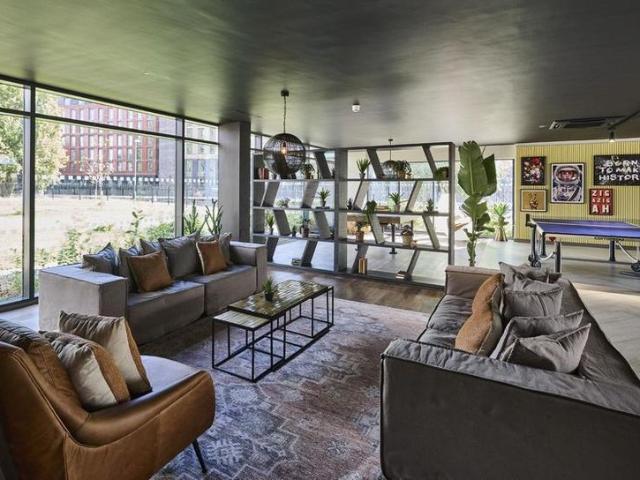 Studio to rent