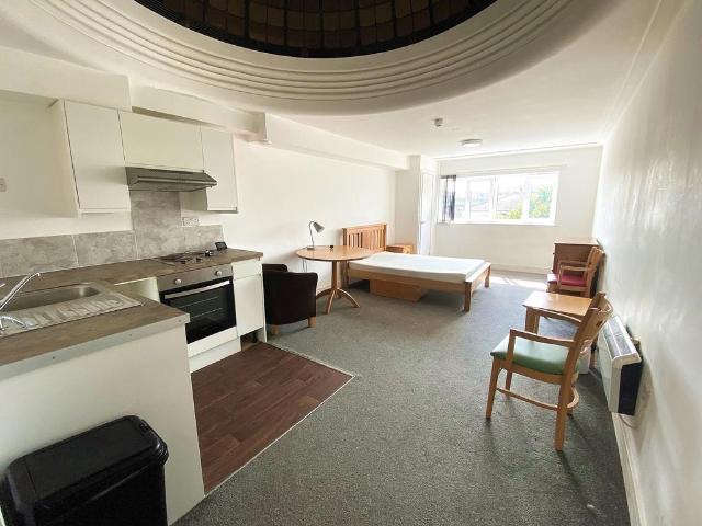 Studio to rent