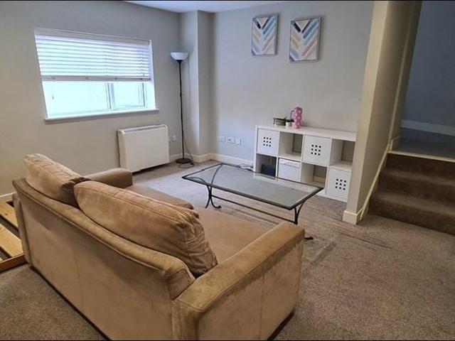 Studio to rent