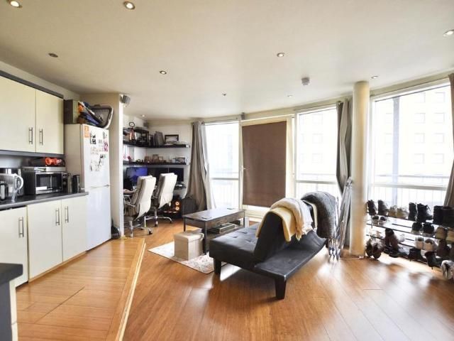 Studio to rent
