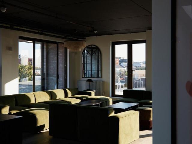 Studio to rent