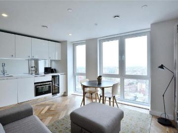 Studio to rent