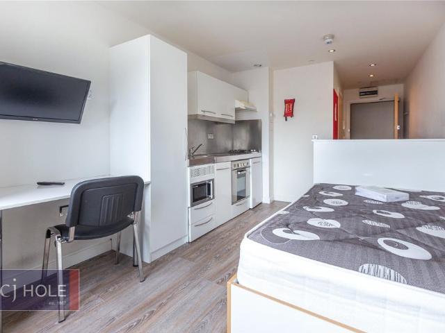 Studio to rent