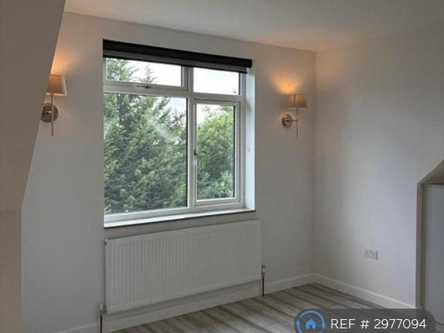 Studio to rent