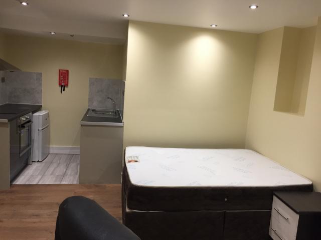 Studio to rent