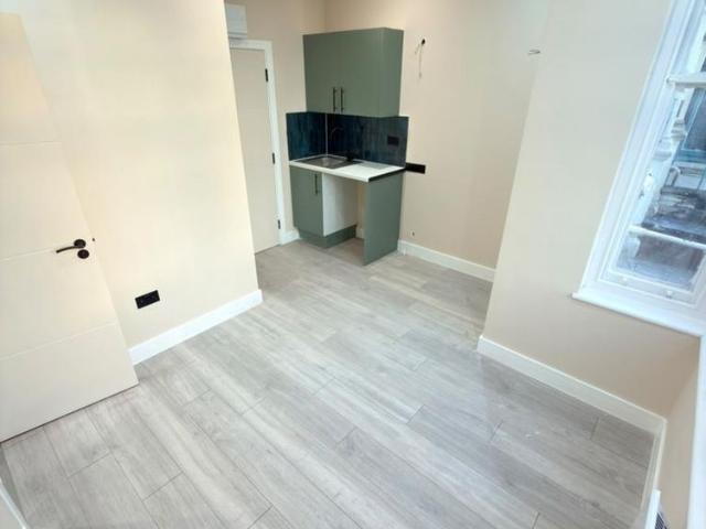 Studio to rent