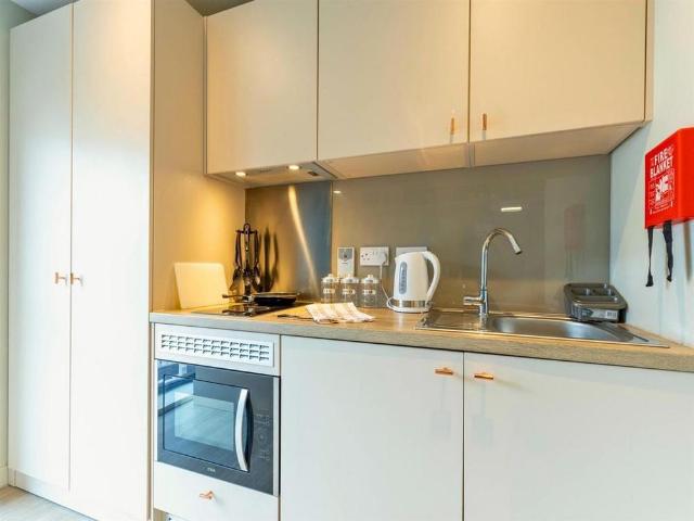 Studio to rent
