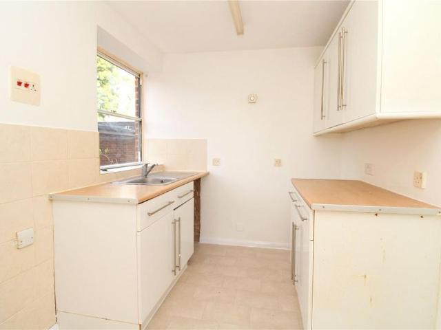 Studio to rent