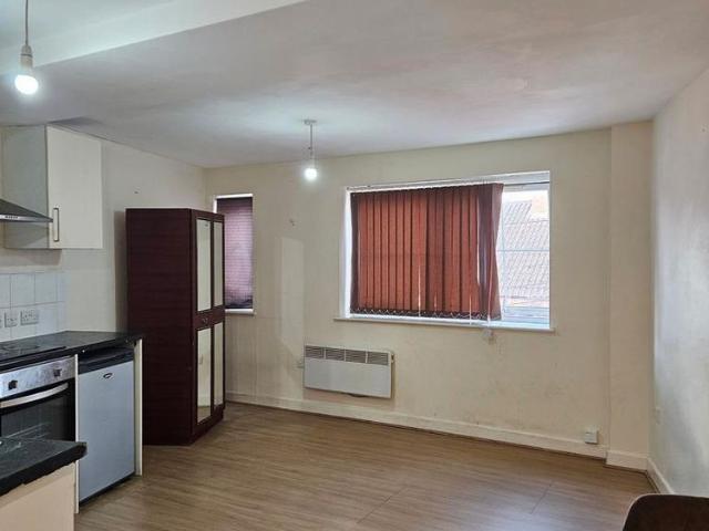 Studio to rent