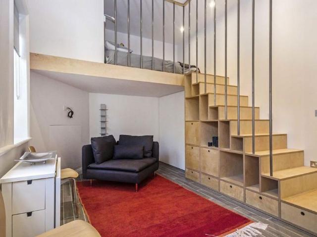 Studio to rent