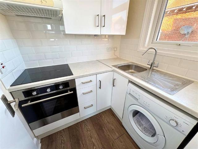 Studio to rent