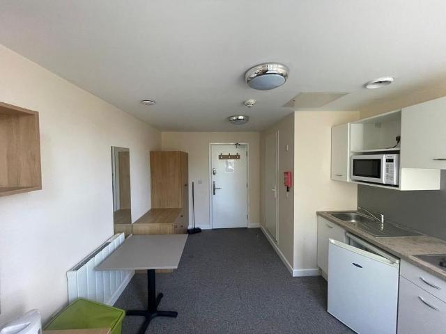 Studio to rent