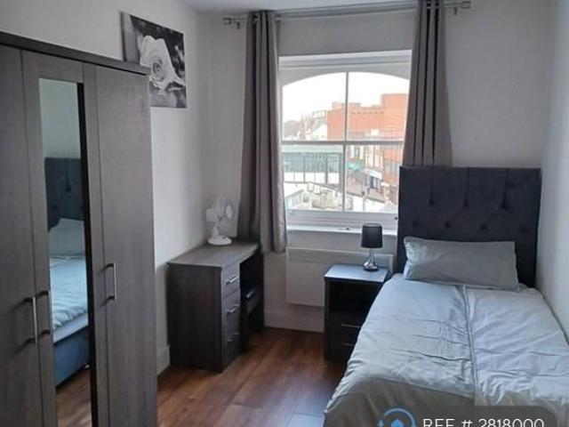 Studio to rent