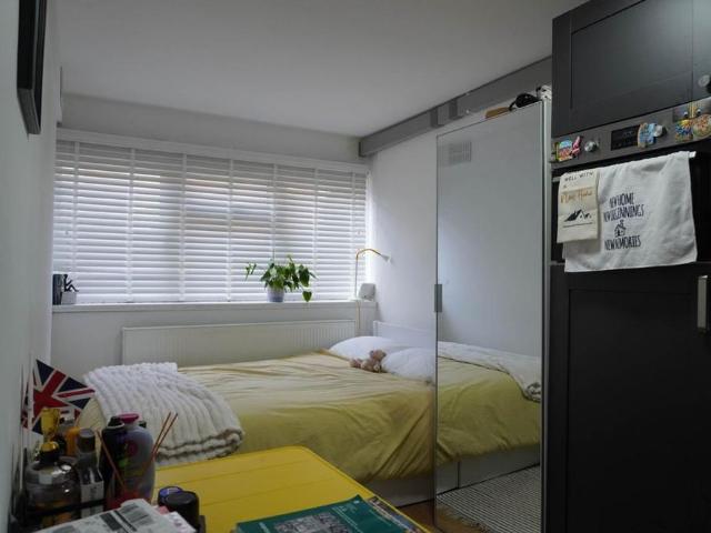 Studio to rent