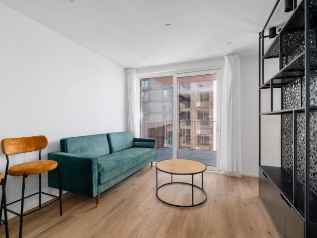 Studio to rent