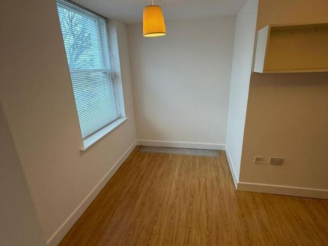 Studio to rent