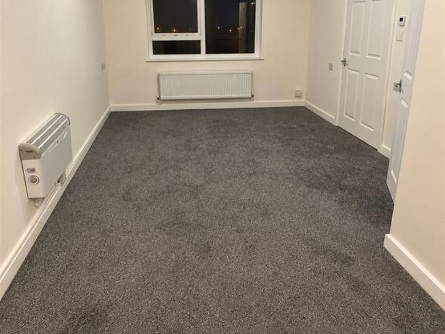 Studio to rent