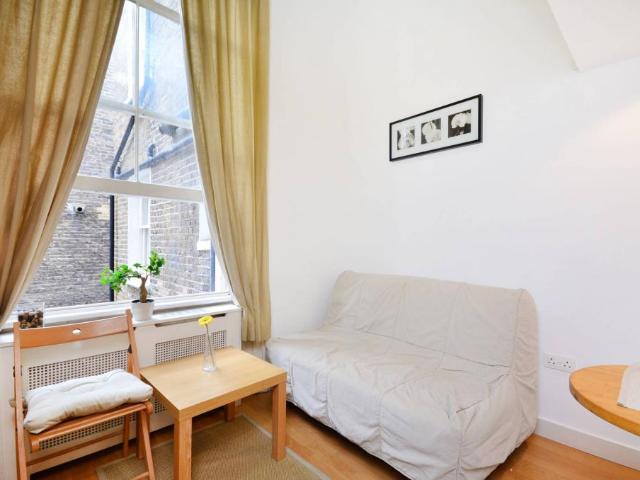 Studio to rent