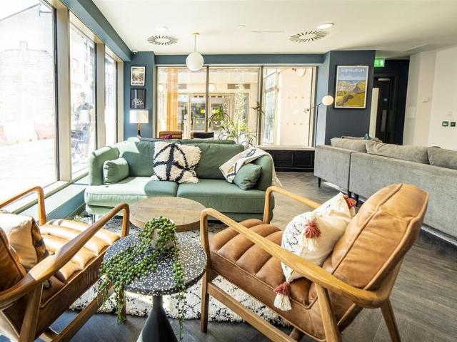 Studio to rent