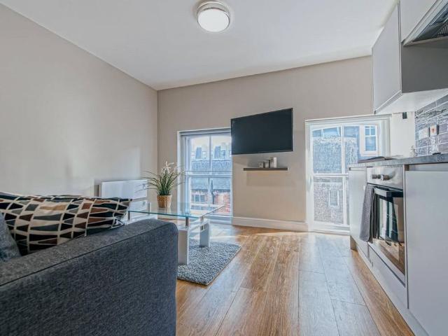 Studio to rent