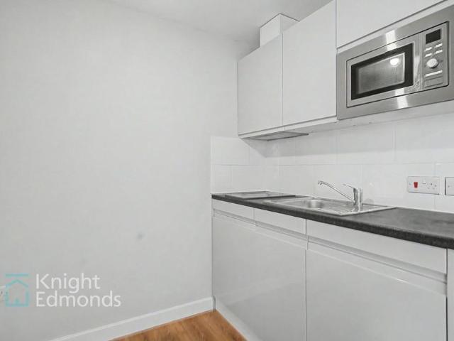 Studio to rent