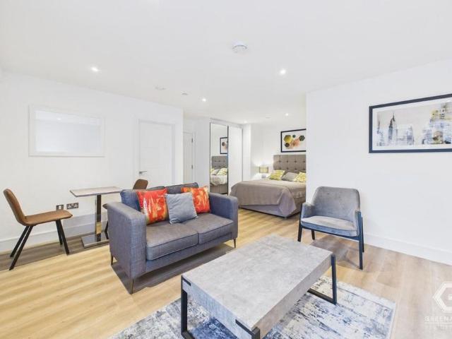 Studio to rent