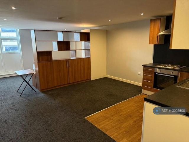 Studio to rent
