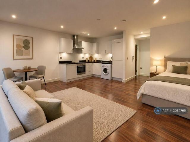 Studio to rent