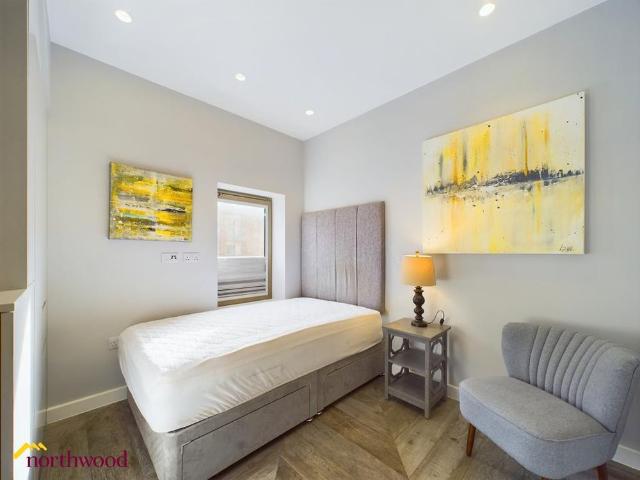 Studio to rent