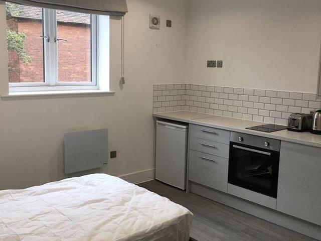 Studio to rent