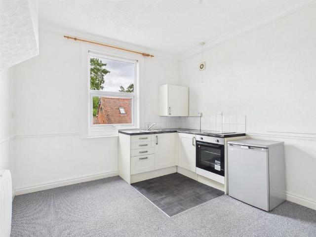 Studio to rent