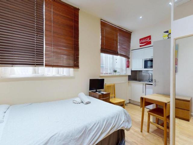 Studio to rent