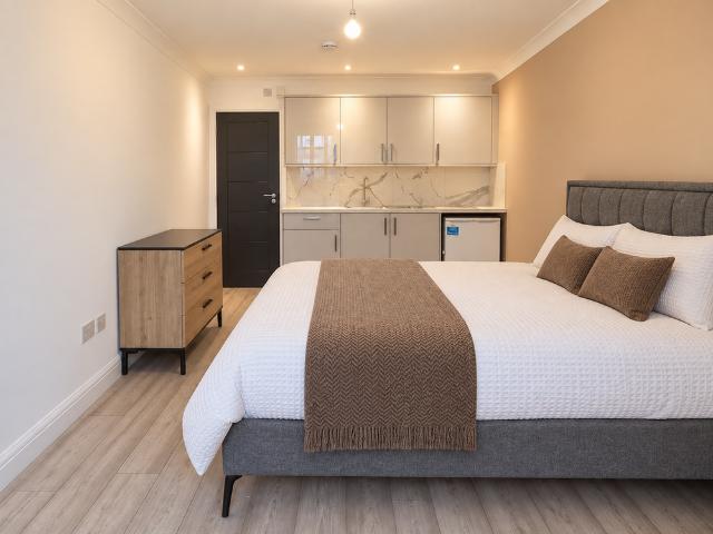 Studio to rent