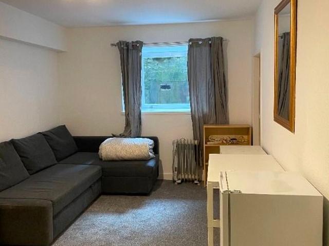 Studio to rent