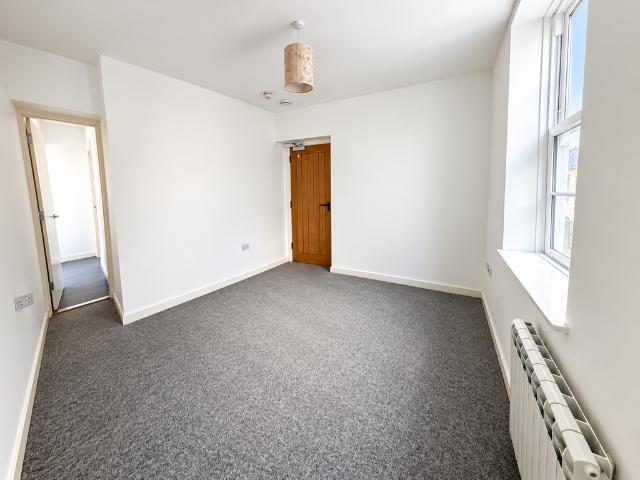 Studio to rent