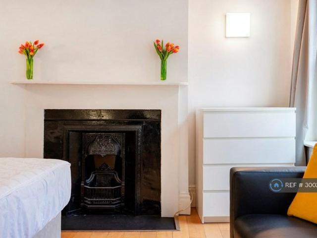 Studio to rent