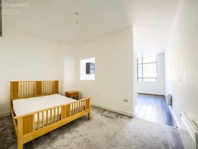 Studio to rent