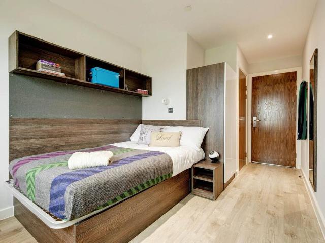 Studio to rent
