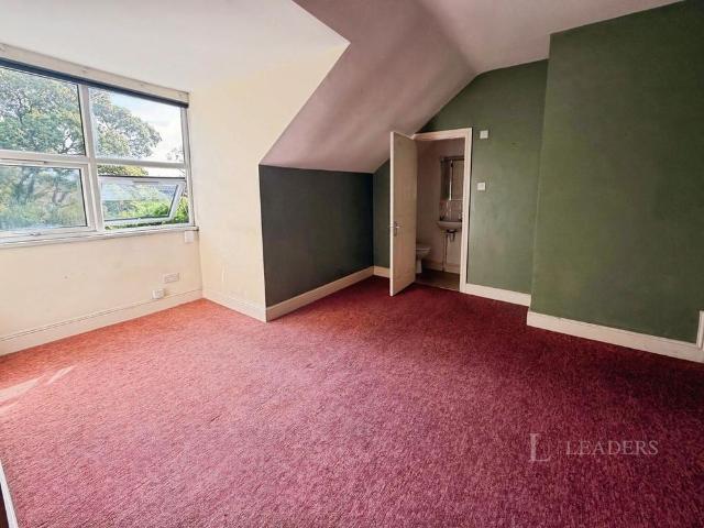 Studio to rent