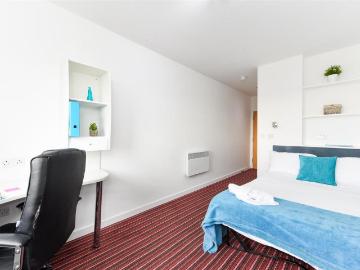 Studio to rent