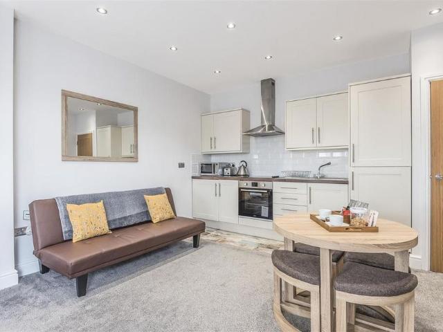 Studio to rent