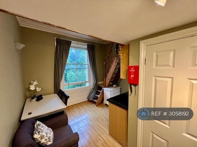 Studio to rent