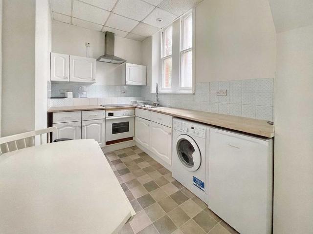 Studio to rent