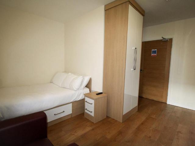 Studio to rent