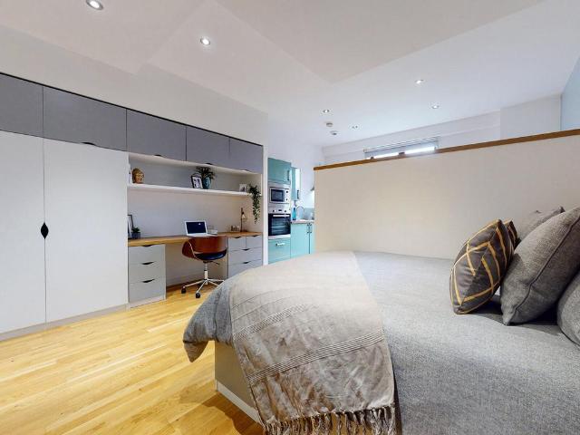 Studio to rent