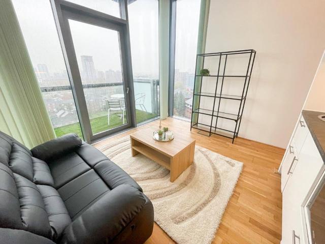 Studio to rent