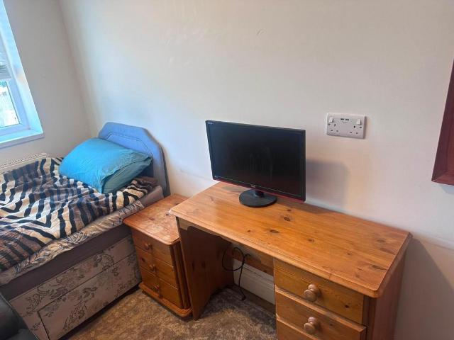 Studio to rent