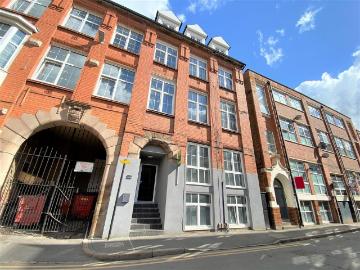 Studio to rent