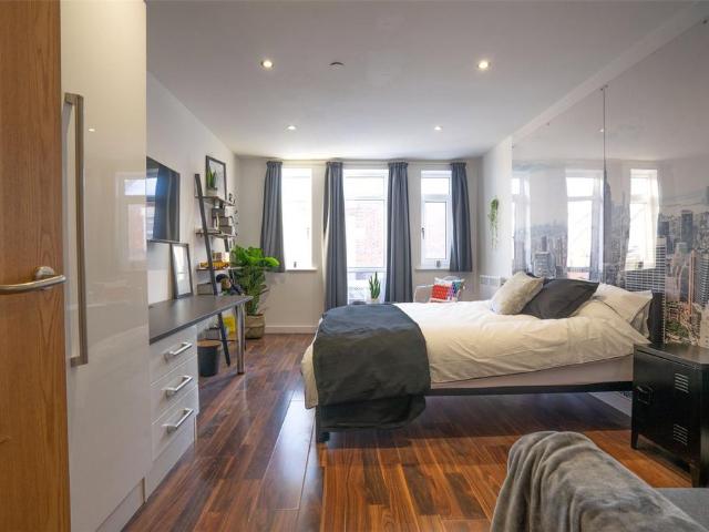 Studio to rent