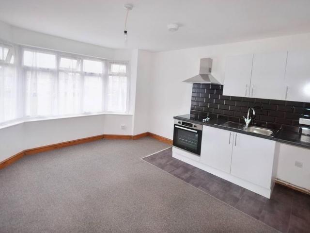 Studio to rent